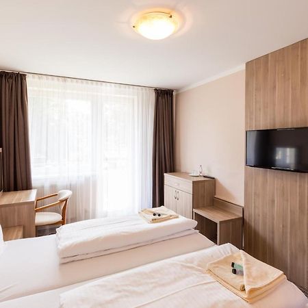 Bed & Breakfast Hotel Perla Nové Mesto nad Váhom Εξωτερικό φωτογραφία